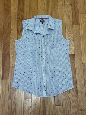 Talbots Blue and White Sleeveless Button-Up Top with Pink Palm Tree Print